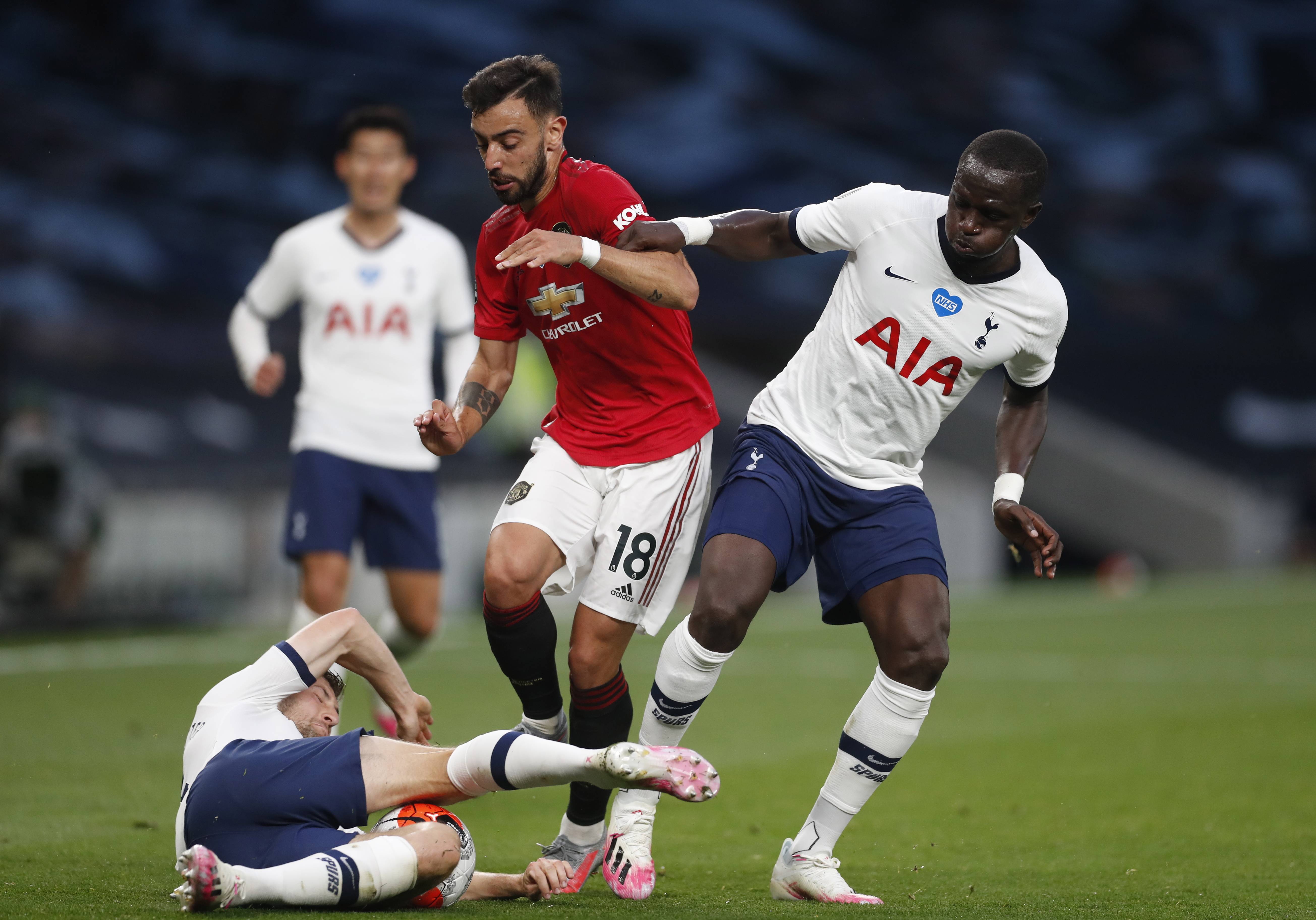 对任何一名 对任何一名