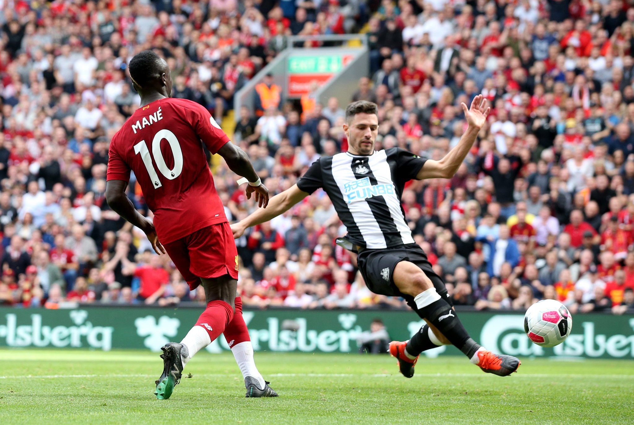 卡佩罗在接 卡佩罗在接