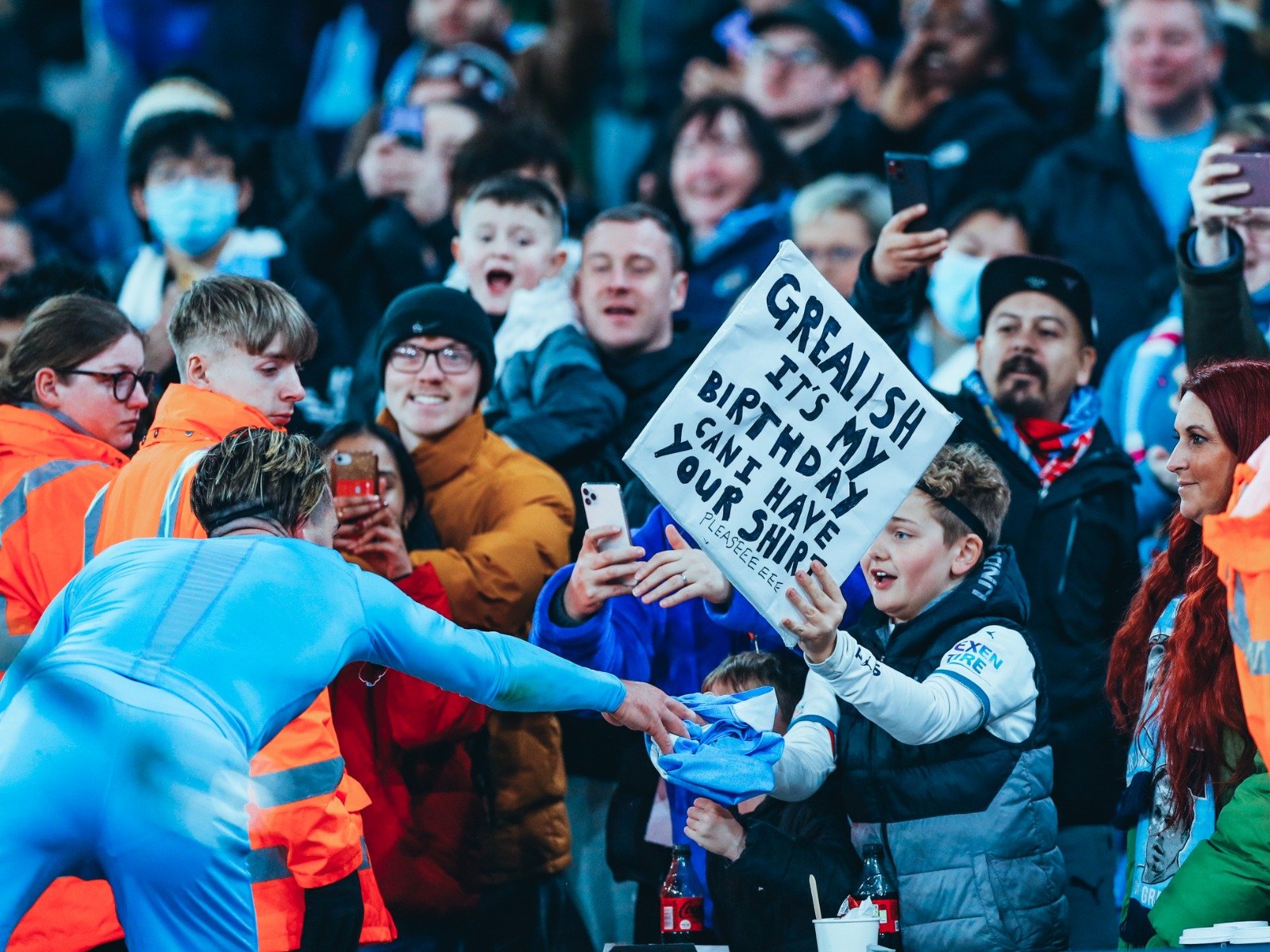 除了體現他 除了體現他